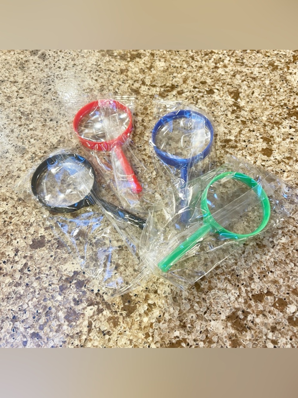 Party Magnifier Toy Set - Multicolor (Red, Blue, Green, Black)